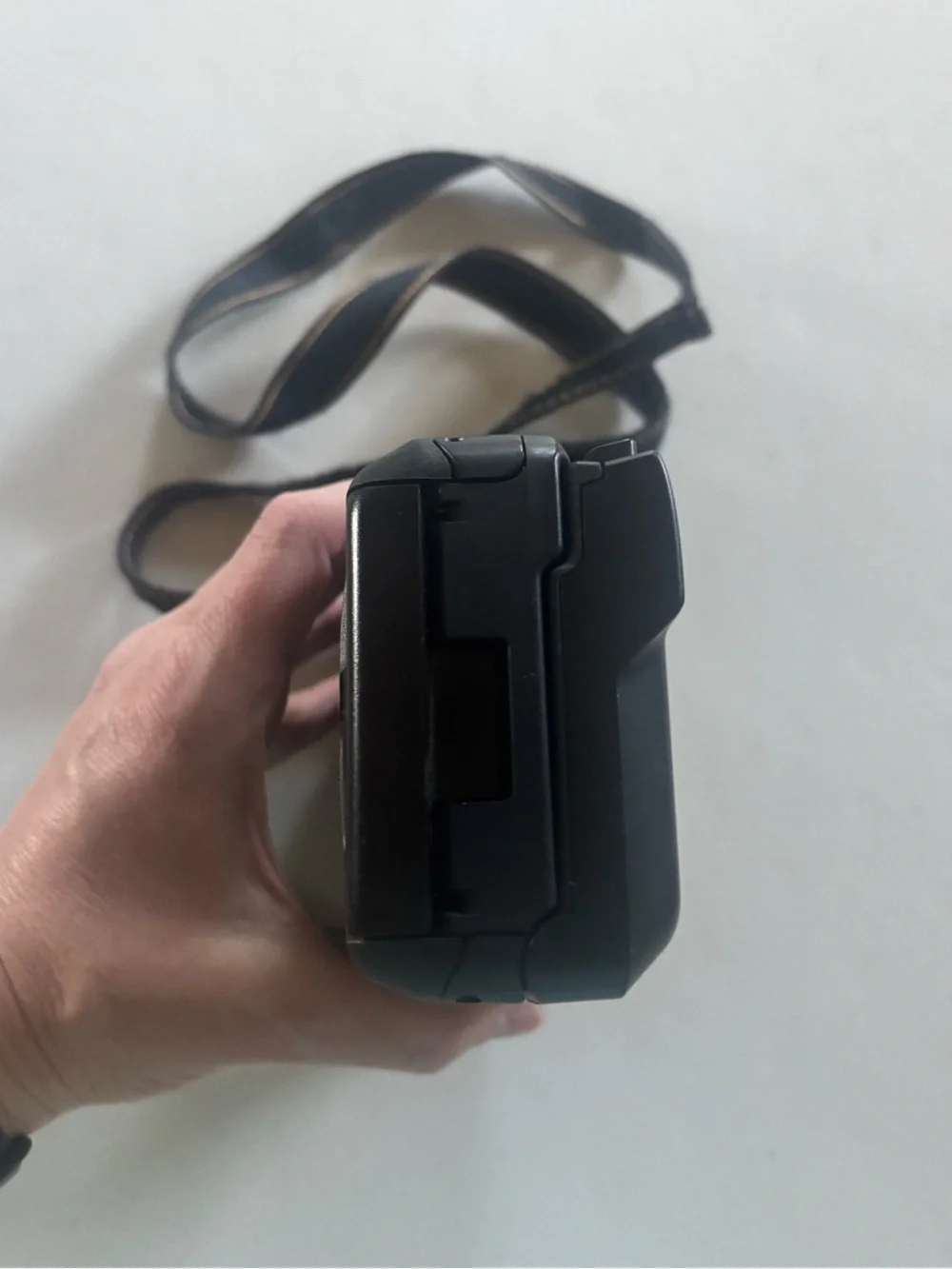 Vintage Polaroid Captiva SLR Black Camera with Black Strap